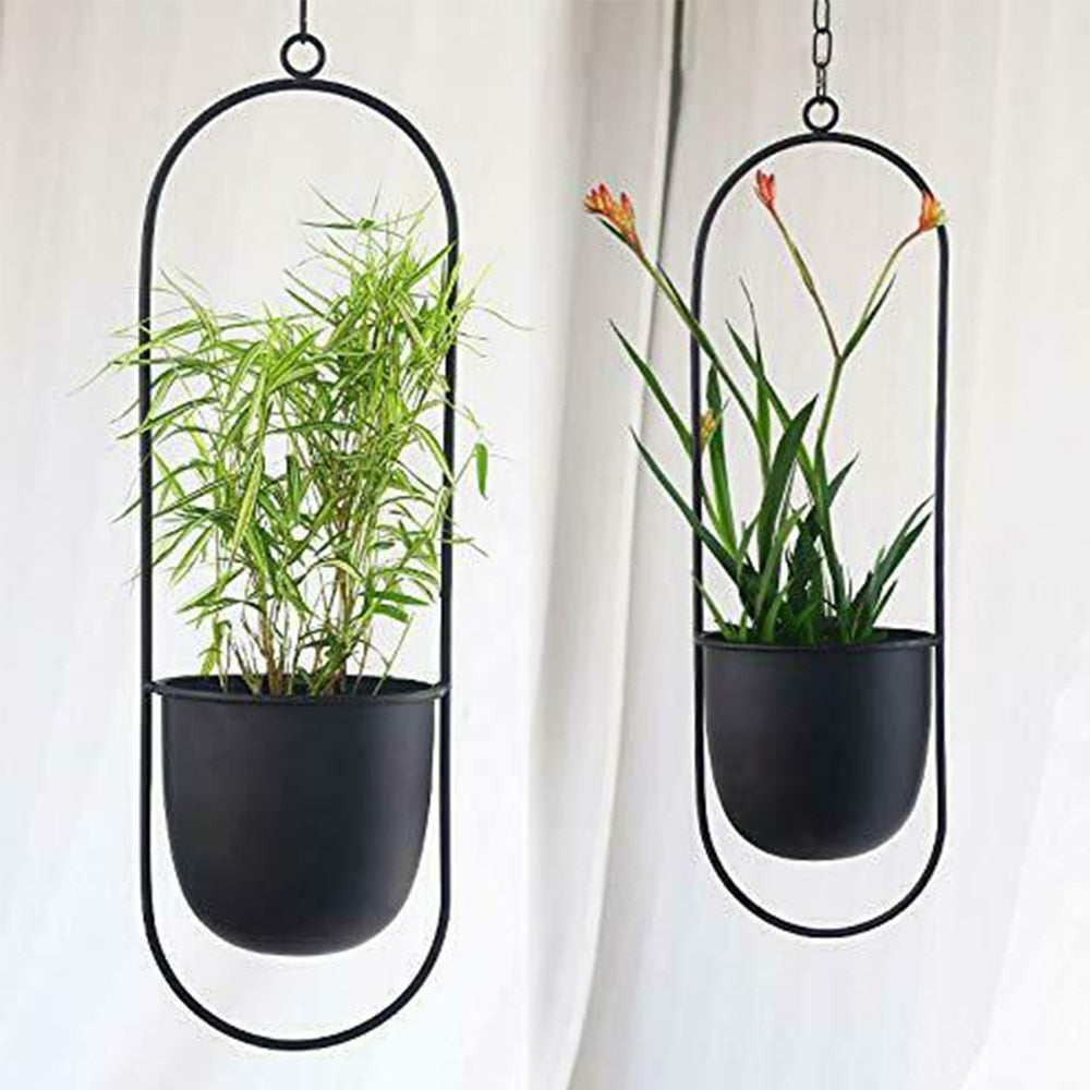 Trish n Bobs Pots & Planters Metal Chain Hanging Flower Pot